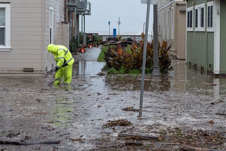Minimize Risk in Floodwater Cleanup