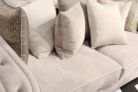 Become an Upholstery Cleaning Expert